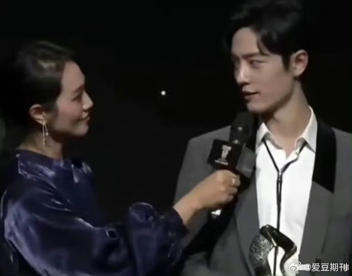 你早说是被肖战帅晕的,当年我就帮你一把呀|肖战|朱丹|第一人_新浪新闻