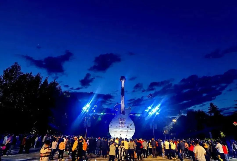 吉林省集安市大吉他主题广场.(集安市委宣传部供图)