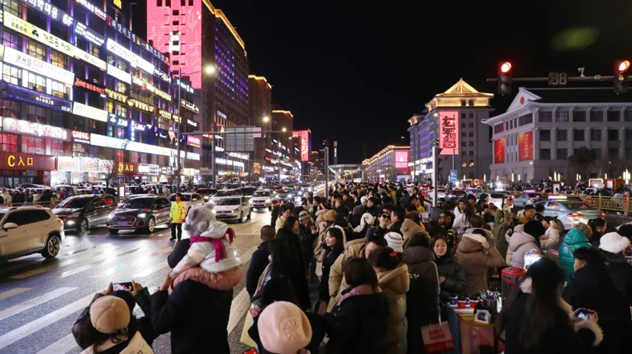 (延吉市委宣传部供图)雁鸣闻三国虎啸撼三疆在中俄朝边境珲春市"瞅瞅"