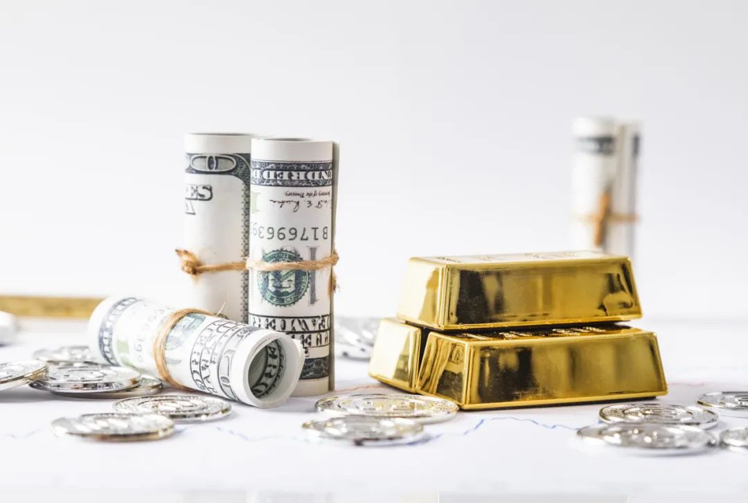 通胀,地缘冲突,美债危机,央行购金等因素的叠加影响,2022年10月两