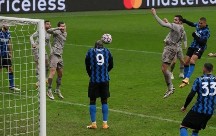 不意外!每逢重大比赛必拉胯,卢卡库成为欧洲杯尴尬纪录第一人