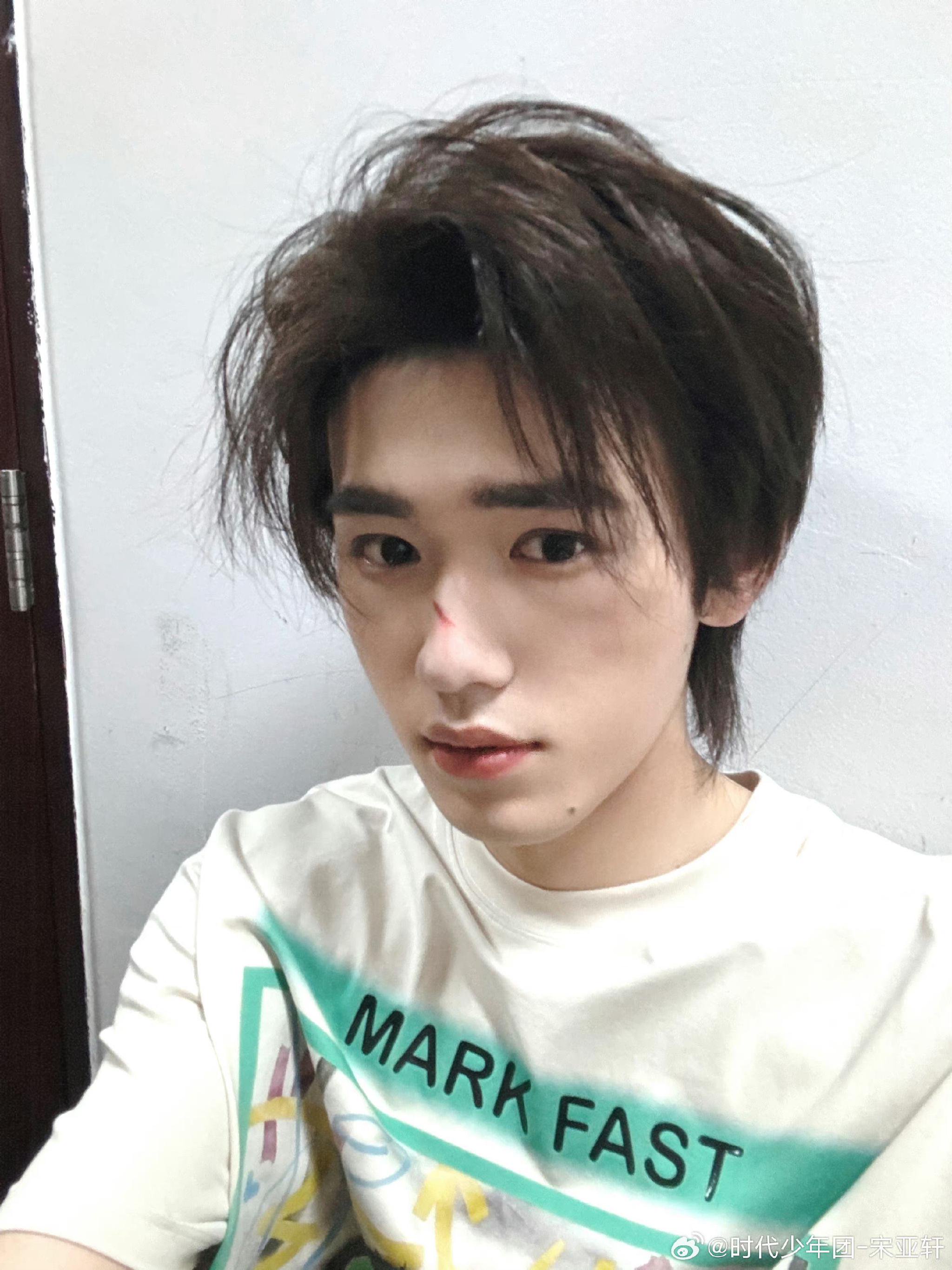 心碎一万次是什么感觉 那些痛到撕心裂肺的句子