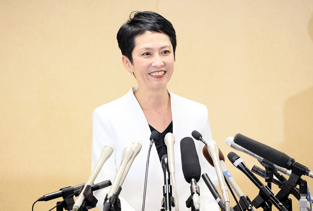 小池vs莲舫:东京都知事选举成"女性对决"秀场