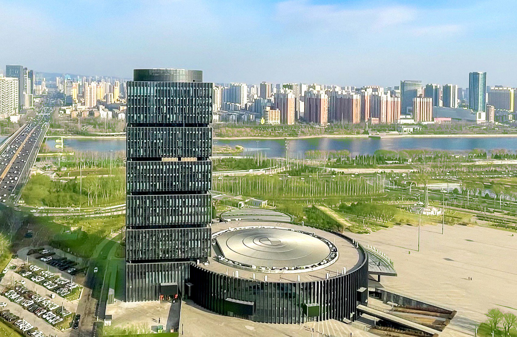 集团于2020年9月经山西省委,省政府批准成立,由原同煤集团,晋煤集团和