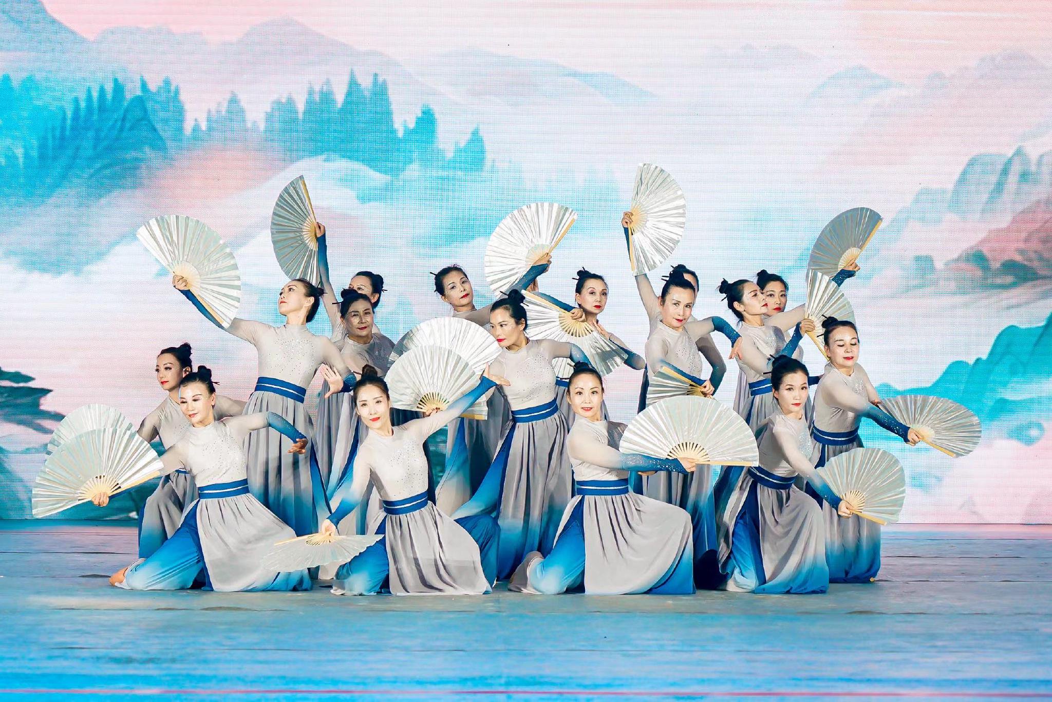 中国广场舞大赛上海站收官,助力全民健身和文化传承|舞蹈|宁夏|上海市_新浪新闻