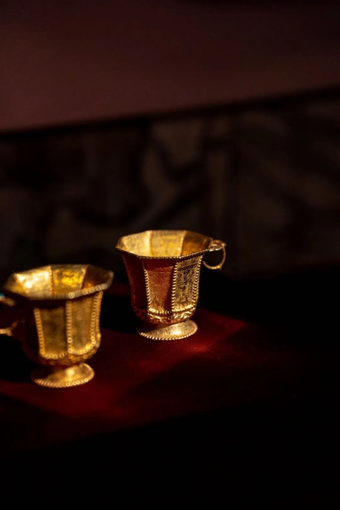 金面具下的公主,震惊了中国考古界