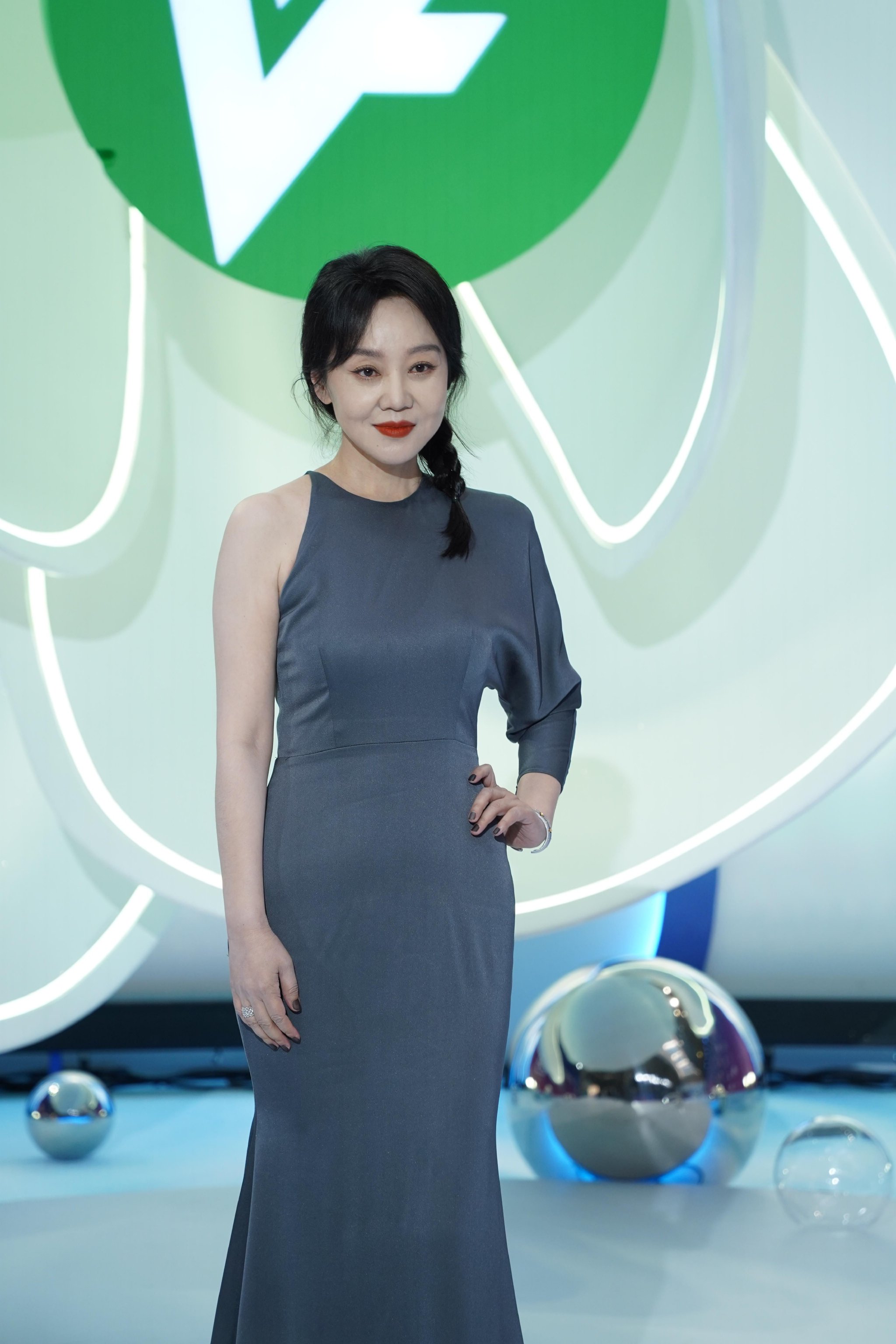 新浪财经是干什么的(新浪财经是干什么的公司)