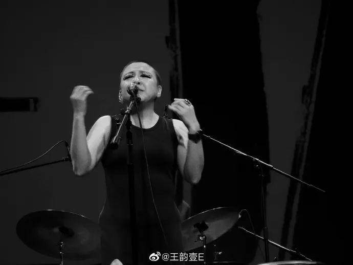 好声音第一季歌手王韵壹去世，演员陈思斯发文悼念|王韵壹|好声音|庾澄庆_新浪新闻