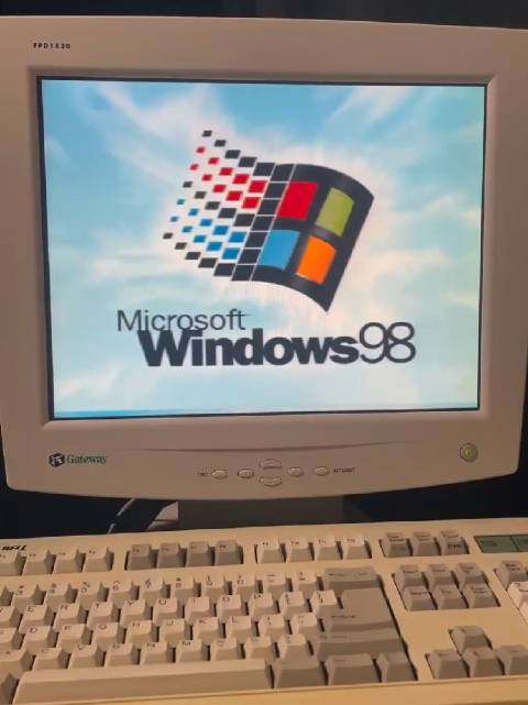 这些Windows操作系统的经典版本，大家还有印象吗？|PC|新产品发布_新浪新闻