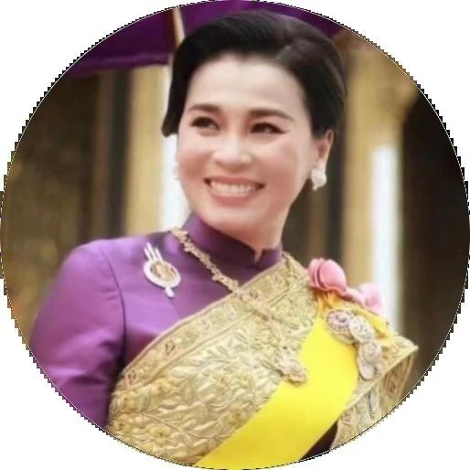 泰国王室“宫斗大结局”,她要熬出头了?|西拉米|王室成员|演唱会|苏提达|玛哈_新浪新闻
