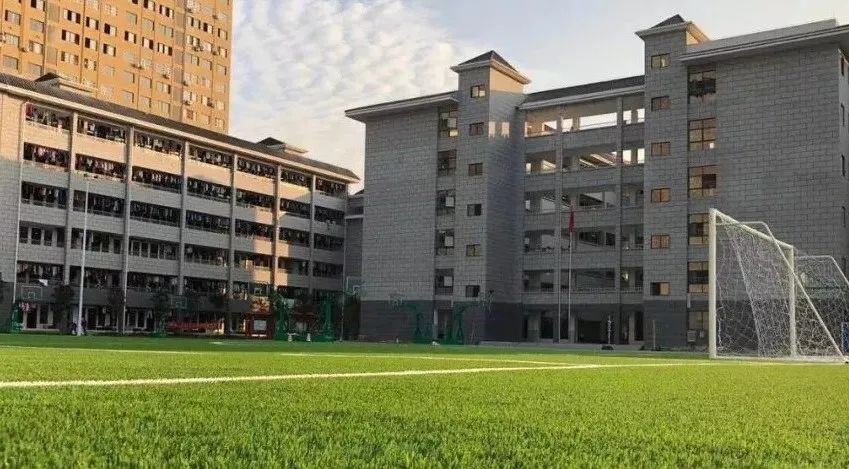 南宁中考成绩出炉!这所学校不容错过!|中考成绩_新浪财经_新浪网