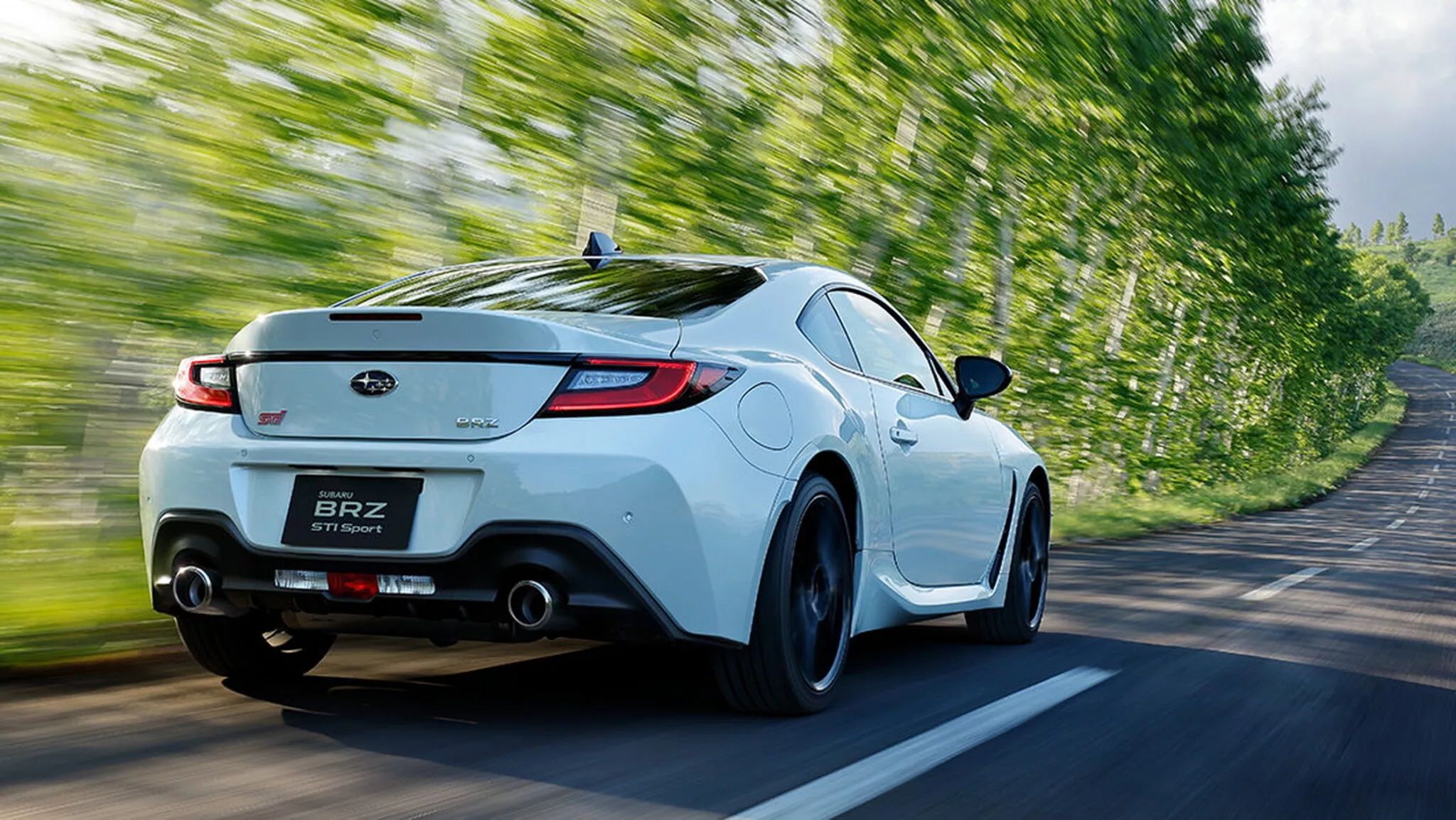 新款斯巴鲁brz官图发布 搭载2.4l水平对置发动机