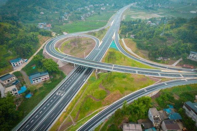 双城经济圈观察95|成渝地区双城经济圈首支交通类基金落地 大交通