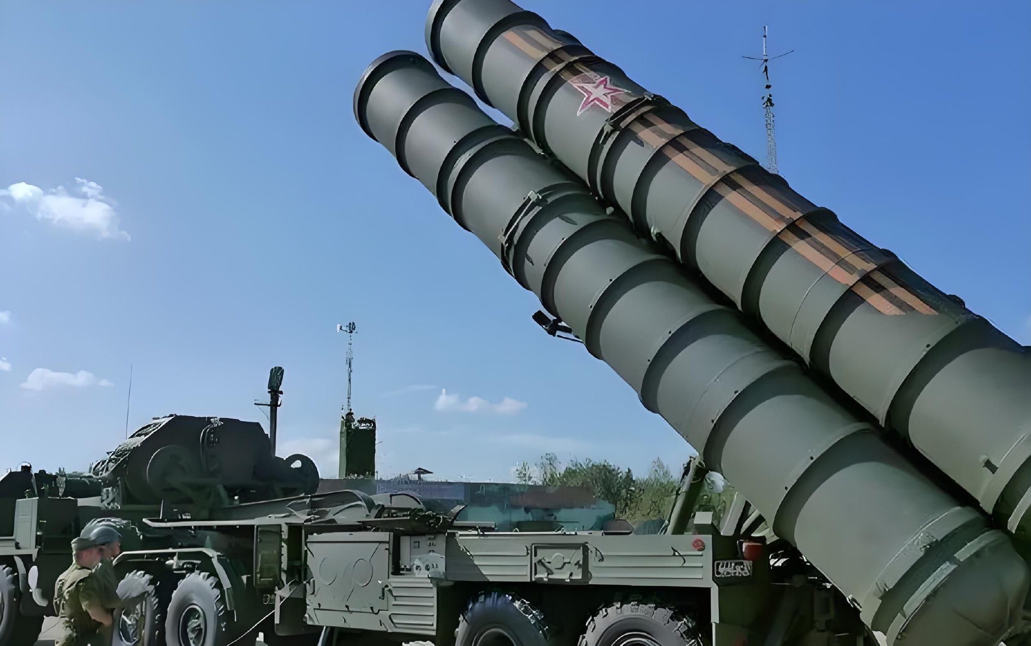 是战争最前线的国家,正在考虑拦截和击落进入乌克兰领空的俄罗斯导弹