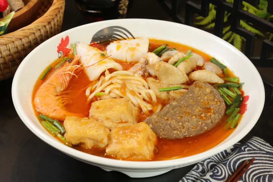 街头老店里的沙茶面.(林佳强供图)