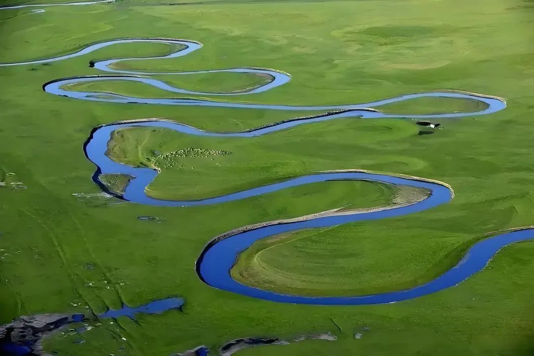 【地质地貌】“冲积扇”与“洪积扇”有何区别?高考地理中的蛇曲地貌