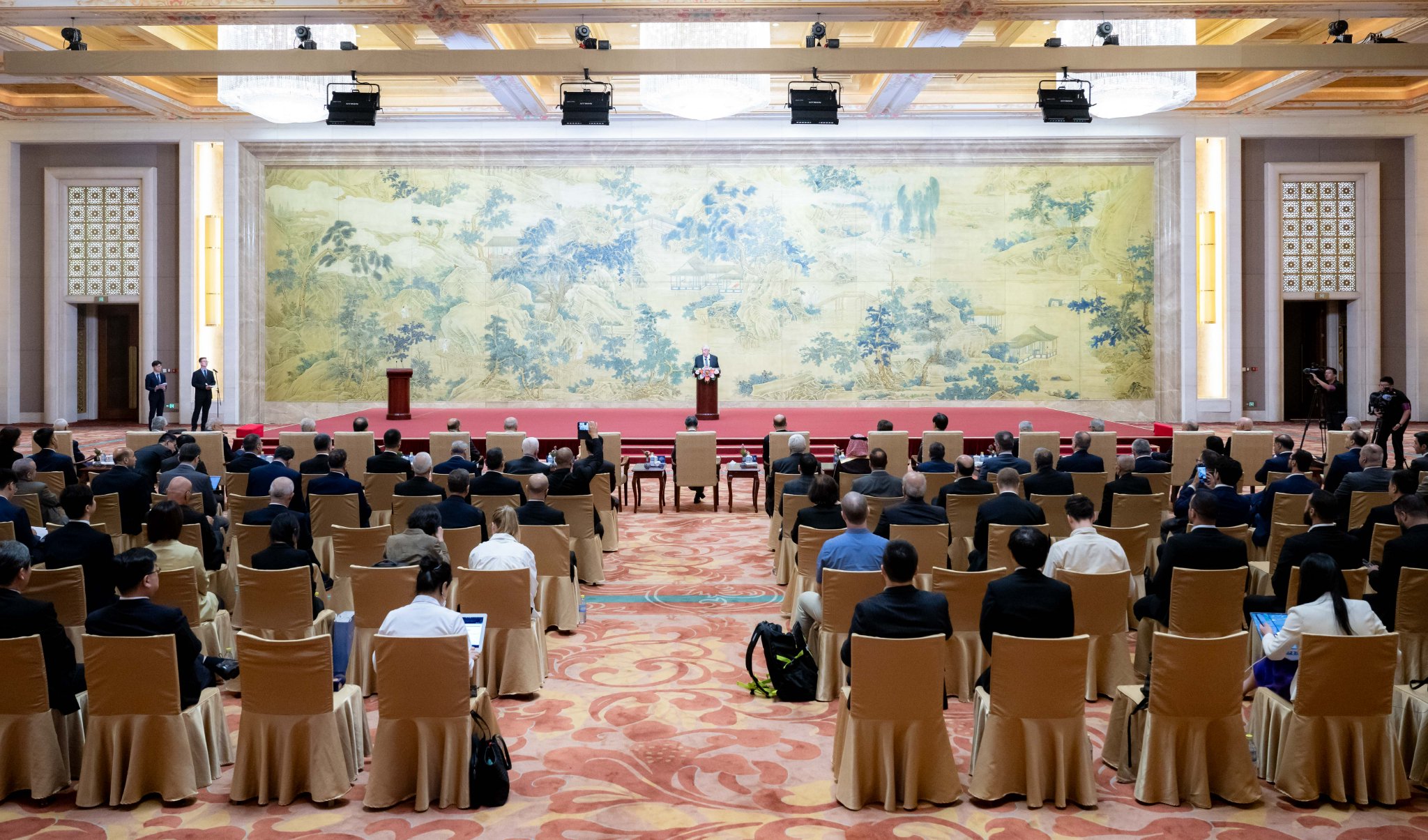 巴勒史丹各派簽署《北京宣言》,專家:兩個必要條件促成大和解 - 新浪香港
