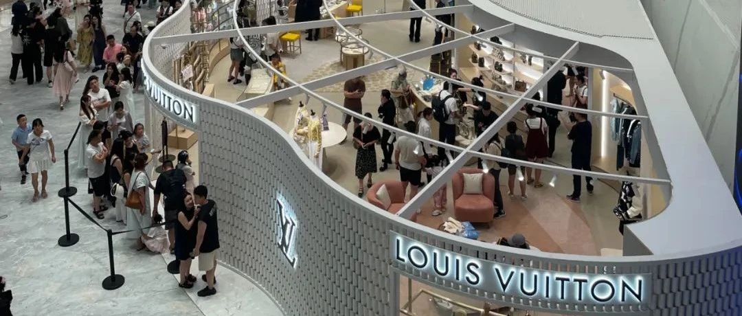 武汉SKP，试营业爆火！|武汉市_新浪新闻