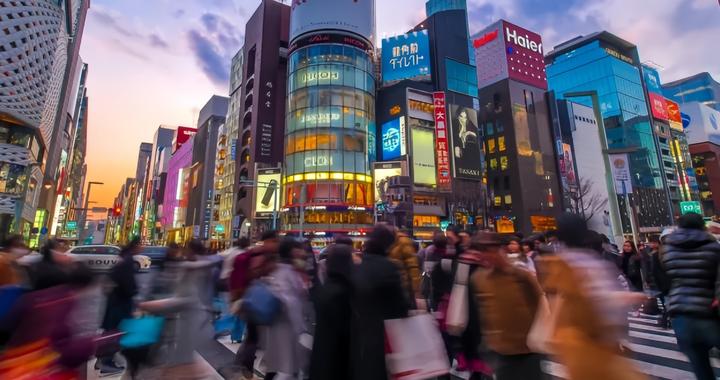 外媒：日元贬值，中国游客“拯救”日本奢侈品市场