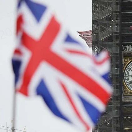 刚刚，英国降息，英镑跳水