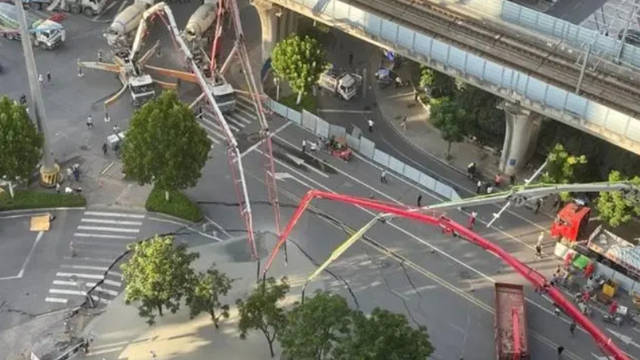 官方通报武汉后湖一路段塌陷:地铁施工中突发涌水涌砂险情|武汉市|湖北省|文博路|后湖大道|文博_新浪新闻