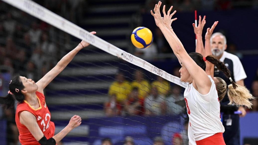 中国女排不敌土耳其队,李盈莹:比赛结果遗憾,但无法改写