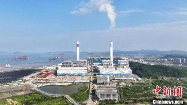 浙能六横电厂二期工程全景。 陈思颖 摄
