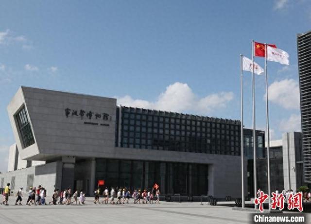 跳出宁波看祖籍宁波的企业家,从三江口送别到勇闯世界,从支援家乡建设