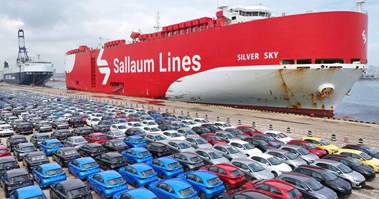 人民币汇率强势回升 有力回击“做空”论