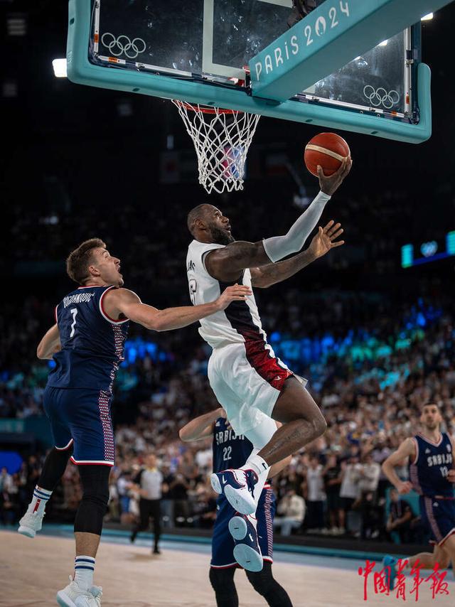 美国男篮95:91胜塞尔维亚 逆转翻盘进决赛|男子篮球_新浪财经_新浪网
