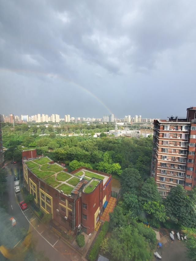 万润风景小区居民供图