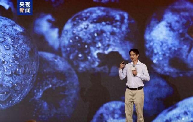 微不雅照相组阐述东说念主、中国科学时刻大学东说念主文与社会科学学院副锻练梁琰。把持方供图