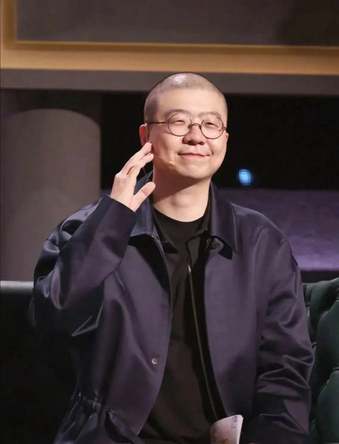 今天听月亮:李诞在喜剧综艺里的作用,或许很难有人能代替|喜剧|李诞_新浪新闻