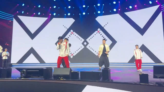 中国唯一定期尿检的最干净的rapper龙道一 王昶:我原本是计划帅成这样的|rapper_新浪新闻