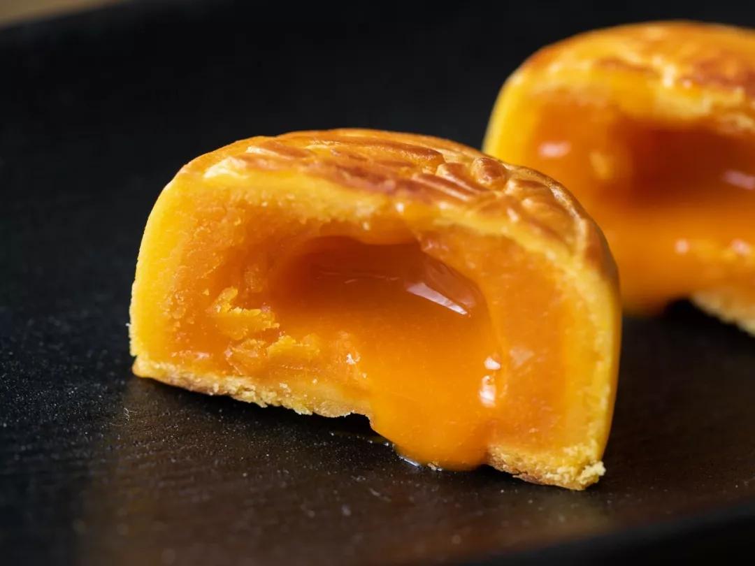 年年卖断货的香港美心月饼一口爆浆流心