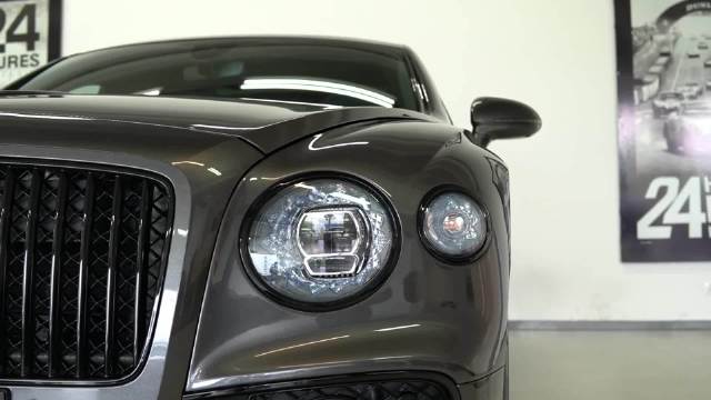 Bentley Flying Spur,以飞驰之名,将豪华轿车的优雅与动感完美融合…|宾利|LE|驾乘者|性能|乐趣_新浪新闻