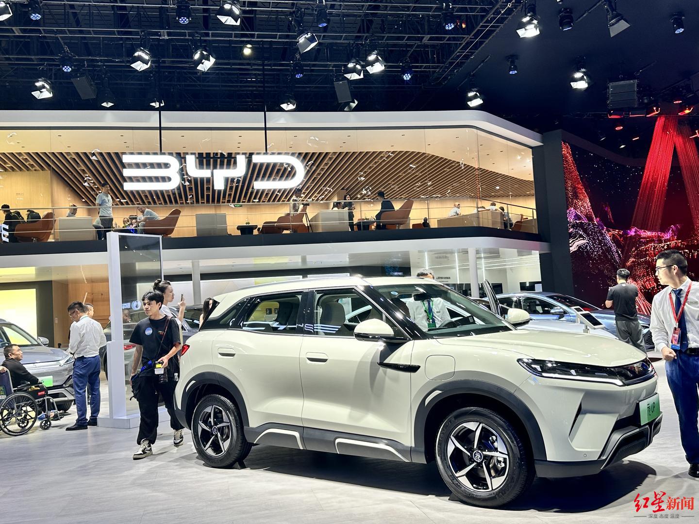 ▲小鹏起飞、比亚迪包馆，成都车展今年有多个“首秀”