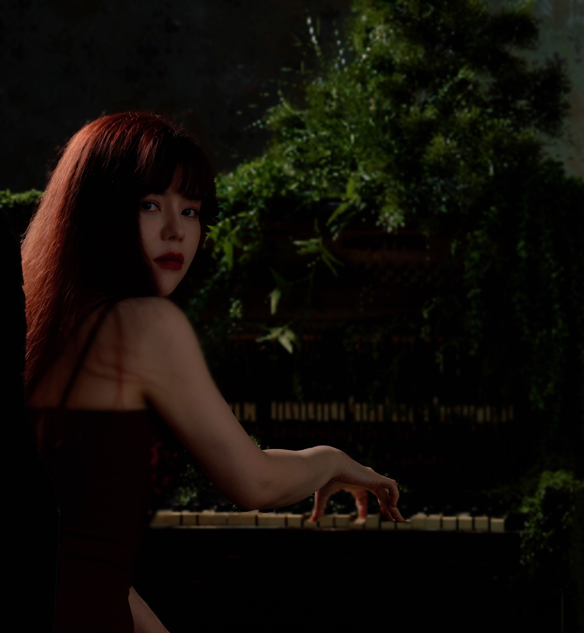 钢琴家陈萨谈新专辑:"我在当下想要全然输出的声音"