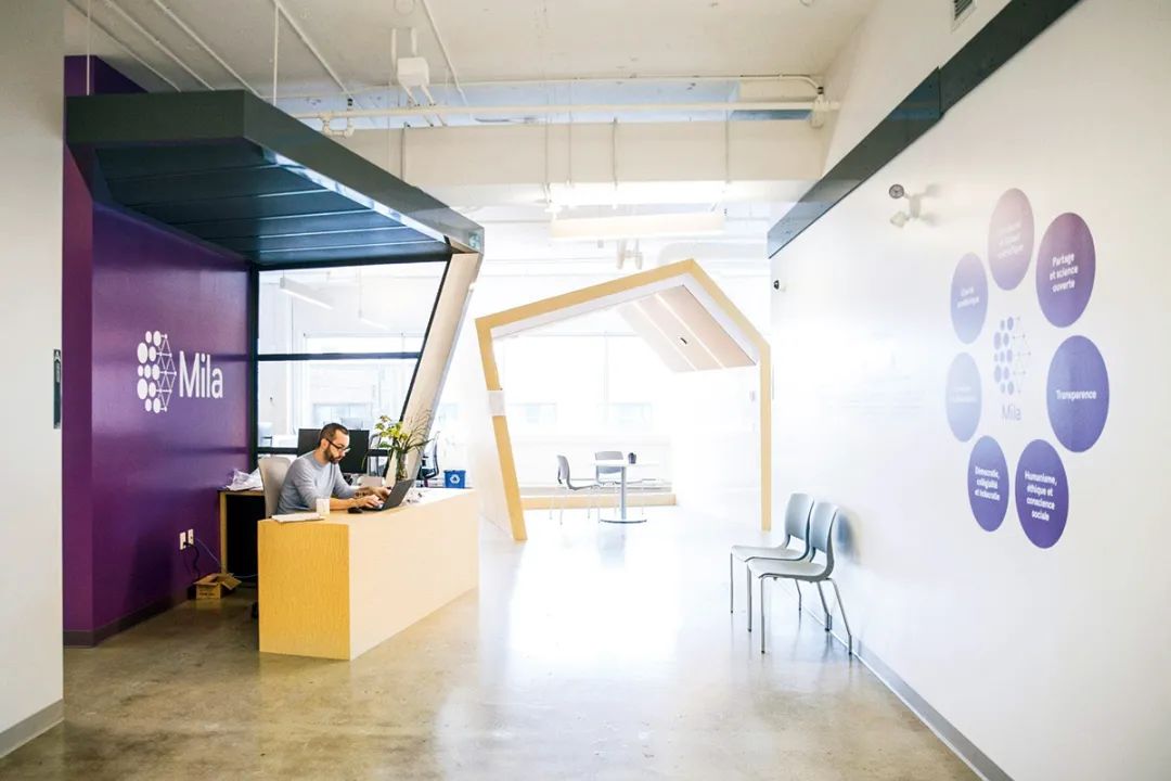 蒙特利尔的Mila是各人最大的东谈主工智能东谈主才库,创立者是深度学习三巨头之一的Bengio。