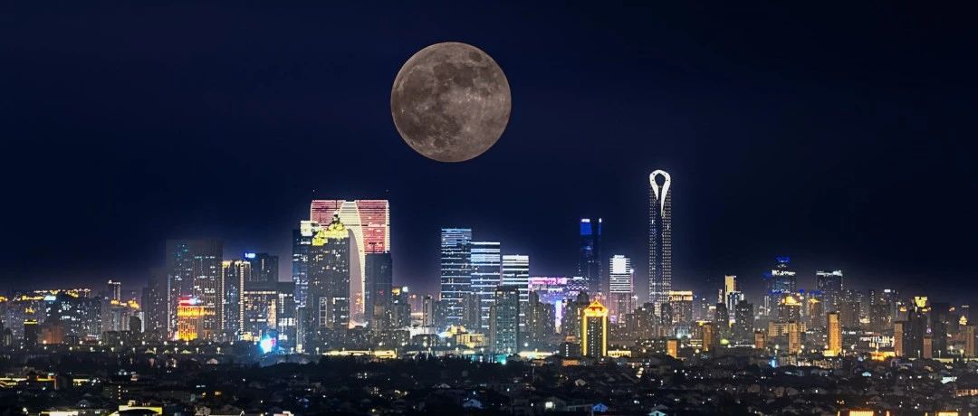 抬头看！超级月亮_手机新浪网