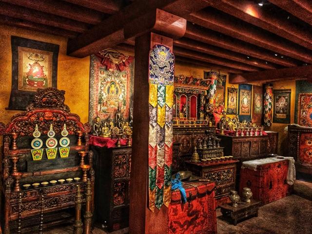 "藏传佛教神龛"是鲁宾艺术博物馆颇受欢迎的展厅,场馆关停后的去向