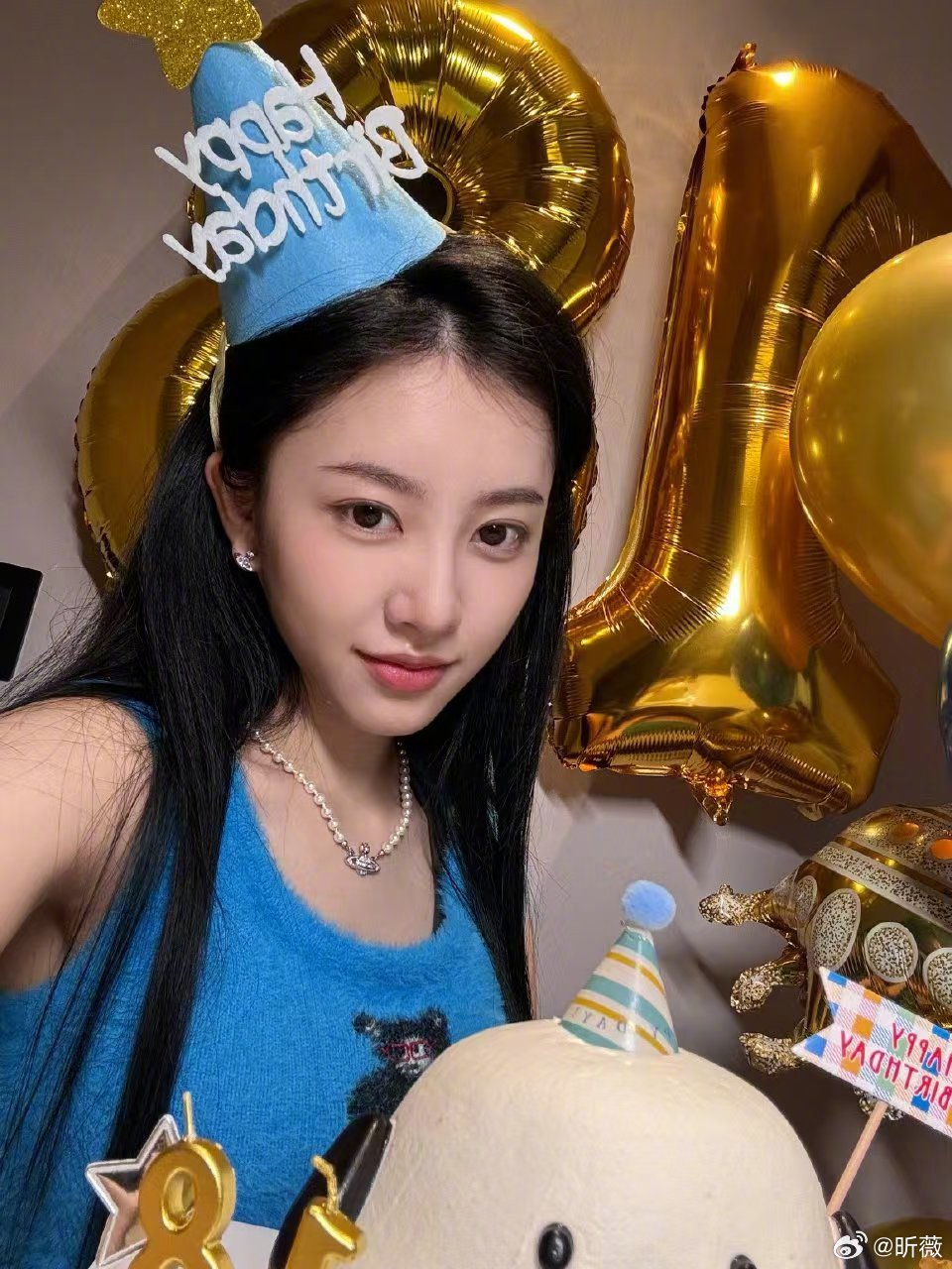 李芊语生日随拍,风格多样明媚动人!生日快乐万事胜意,期待更多精彩时刻!|李芊|胜意|万事_新浪新闻
