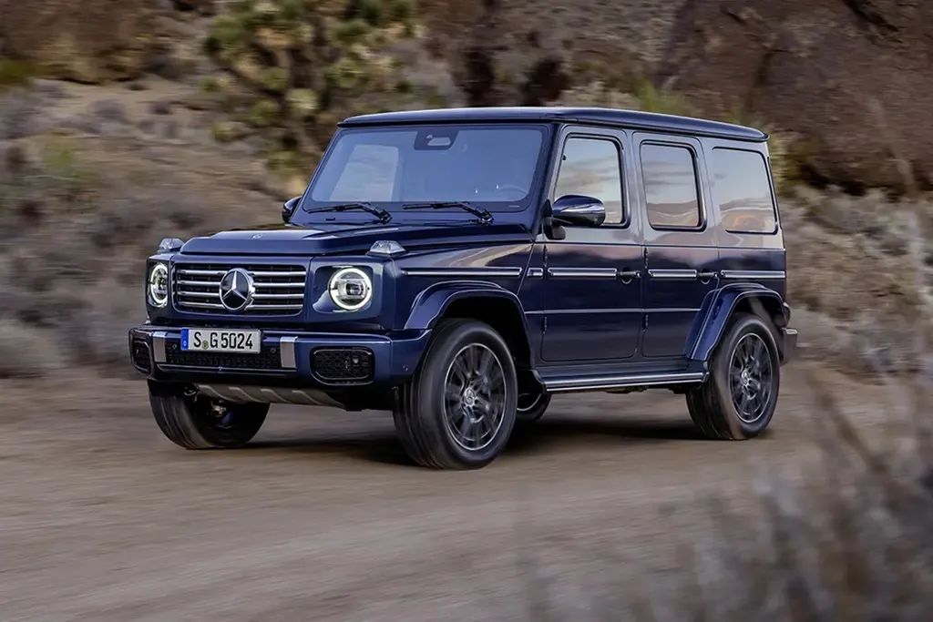 2米8轴距方盒子，4驱带锁，5/6/7座，总有一款是你的菜