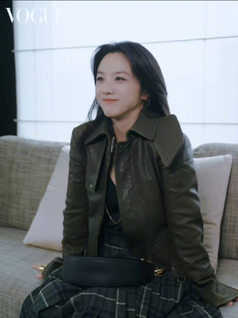 「VOGUE来敲门 Knock|VOGUE|汤唯|Burberry_新浪新闻