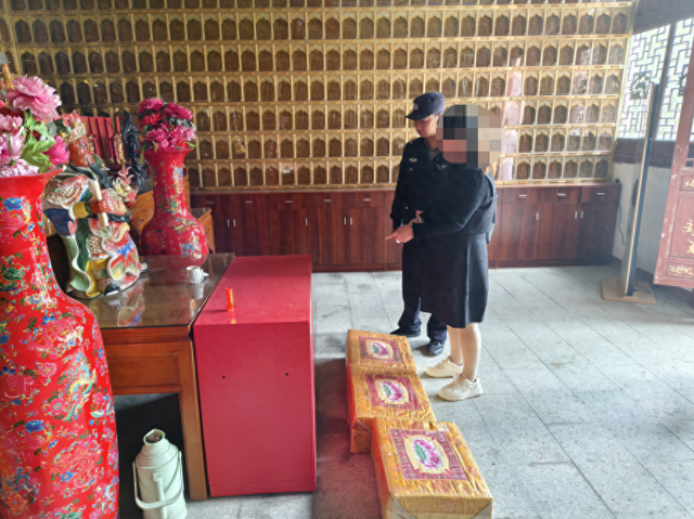 从功德箱盗窃财物被处罚这次盯上了峡江县的万寿寺没想到被抓现行胡某