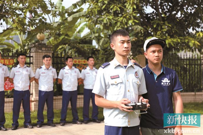 百万缺口下的无人机飞手是一份什么样的职业？|无人机_新浪新闻