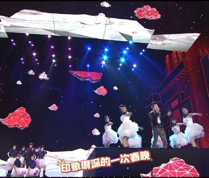 庾澄庆和李敏镐春晚合唱《情非得已》，原来这已经是十年前的事情了|庾澄庆|情非得已|李敏镐_新浪新闻