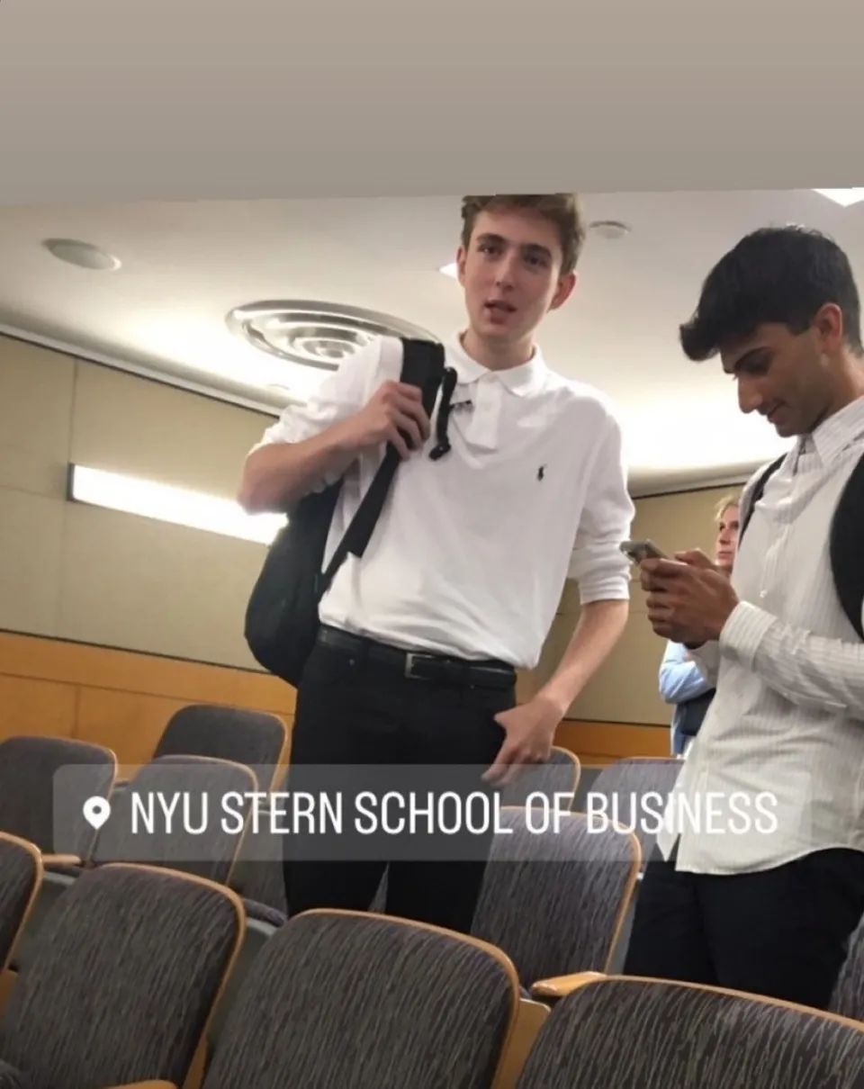 经济新闻滚动>正文>(巴伦)原本今年巴伦·特朗普就被选为佛罗里达州的