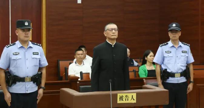 市委书记任上顶风违规,后果极为恶劣!