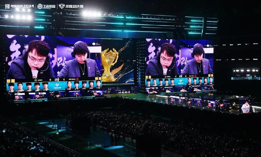 2024年王者荣耀KPL年度总决赛:成都AG超玩会4比2战胜重庆狼队,斩获队史第四冠|重庆市|中路|公孙离|击杀|比分_新浪新闻